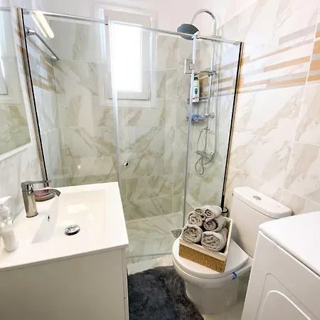 6Th Floor Apartment In Victoria Square Atene Esterno foto